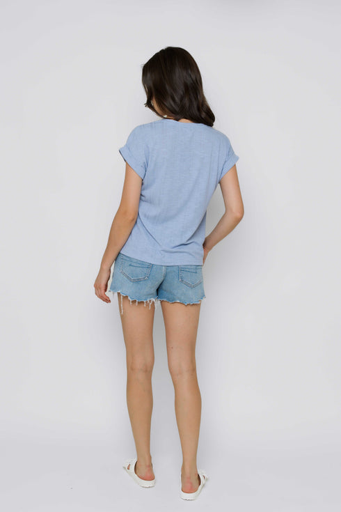 Daisy-Textured Rib Roll Cuff Tee